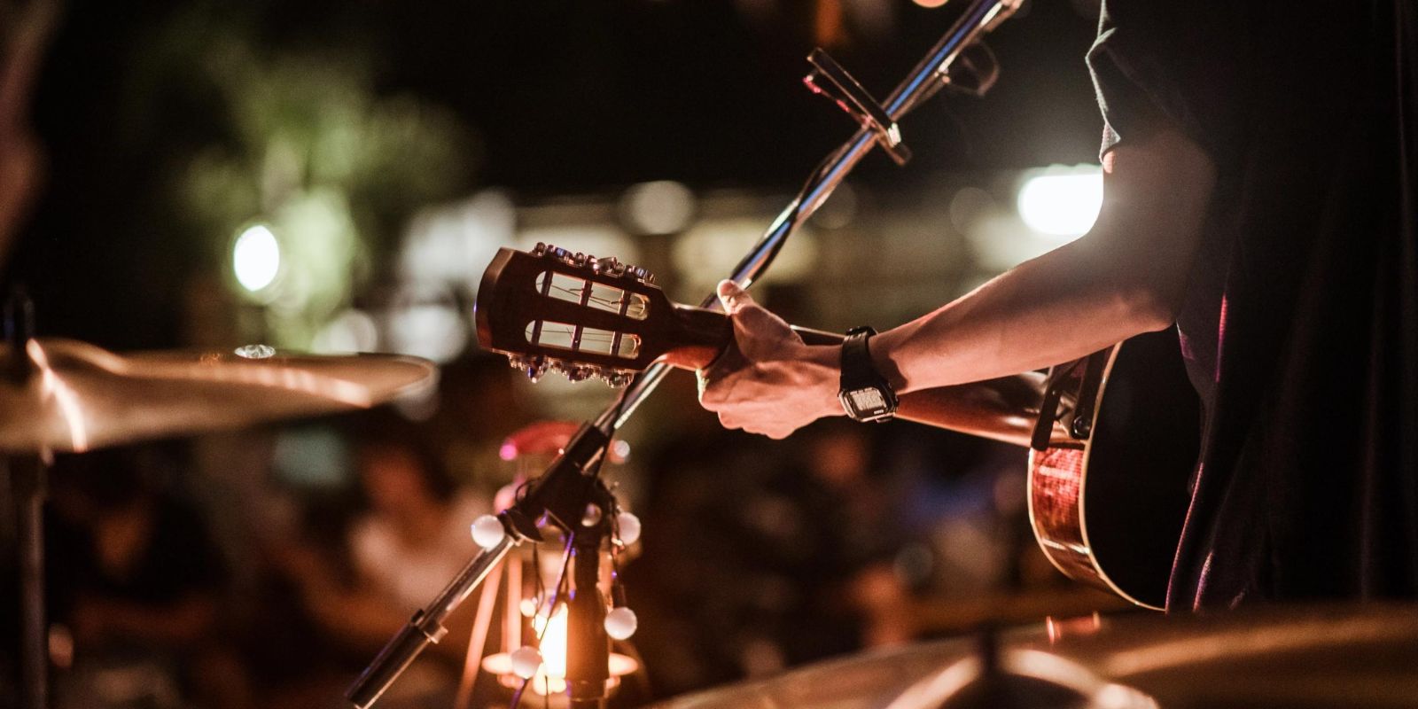 Why Discovering New Music Feels So Good (and How to Do It Better) Why Discovering New Music Feels So Good (and How to Do It Better)